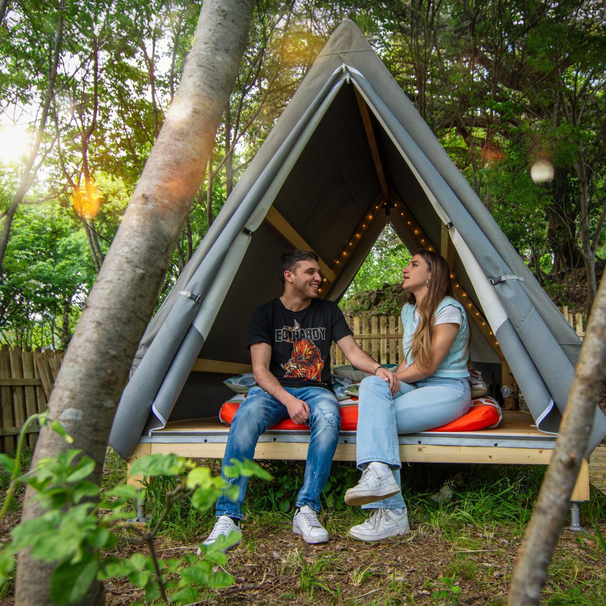 Luxury tent Tenda Tipi Glamping Mare By Smart-home Genoa